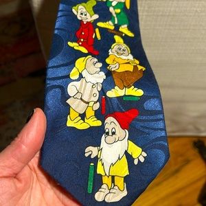 Vintage Disney Seven Dwarfs Tie